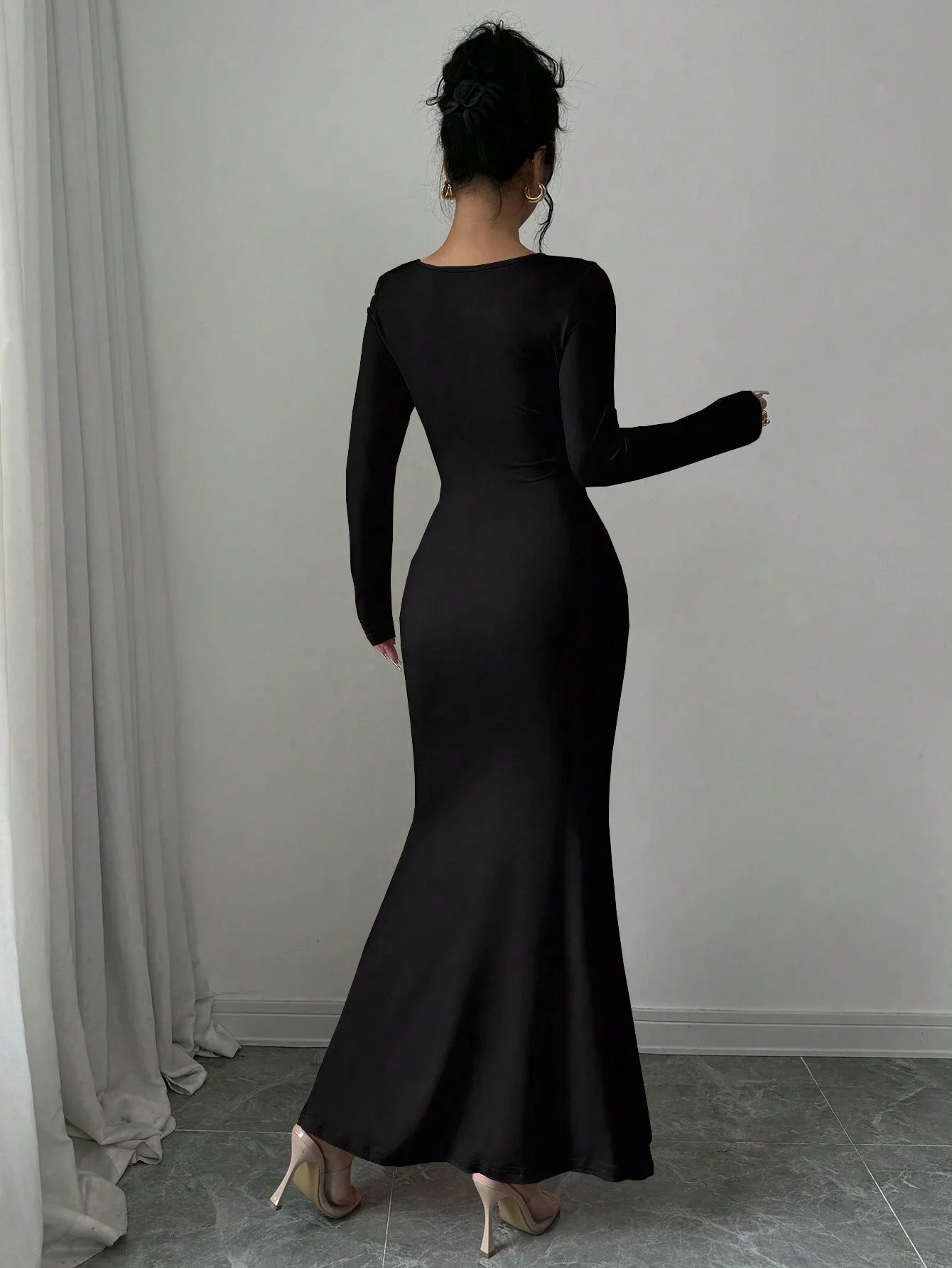 Retro Grace Square Dress